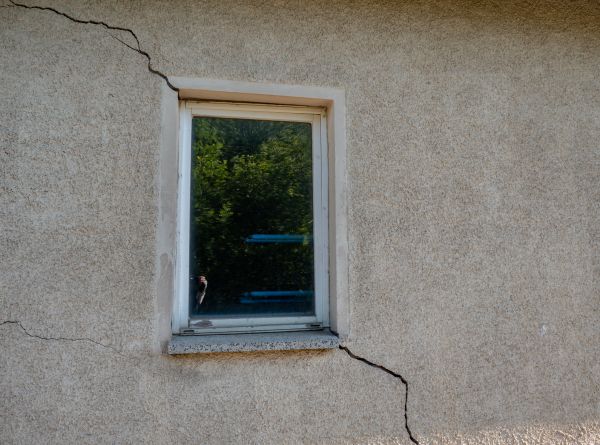 Foundation Structural Repair in Red Oak
