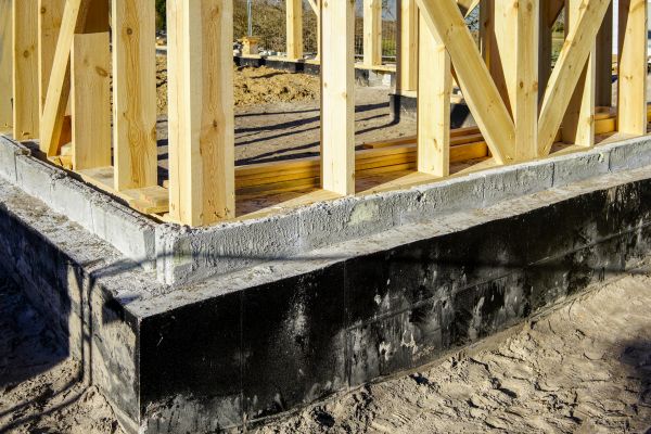 Sinking Foundation Lifting in Red Oak